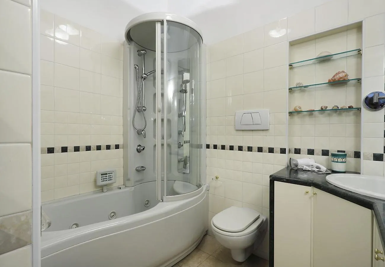 Apartment Casa Del Mandolino - Cozy Apt Near The Station! Venedig